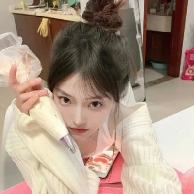 春色无边满绿波